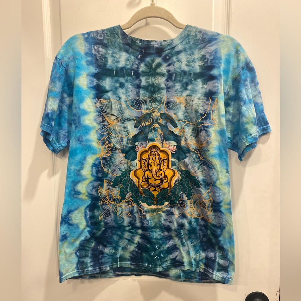 Handmade Tie Dye cotton T Shirt Collab: Seathespirit & Cunning Savage Creations